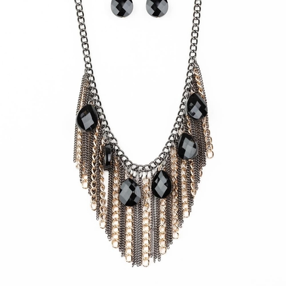 $5.00 Paparazzi Jewelry - Picture 2 of 8